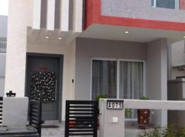 2 Bedroom Duplex House - 3 Bathrooms, Balcony , Kitchen, Living Room, - 24 7 Security, Gated, Gym, Pool, Wifi, DSTV,