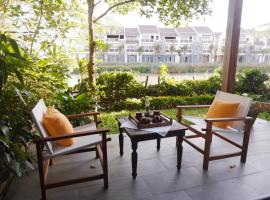 Nghê Riverside Villa Hoi An, serviced apartment in Hoi An
