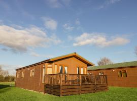 Harvester Lodge, Ferienhaus in Puxton