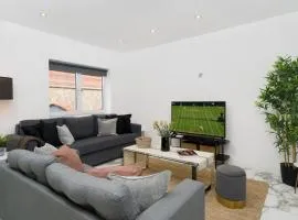 Oxford Street 2 Bedr, 3 Beds, 2,5 Bath, 2 min subway