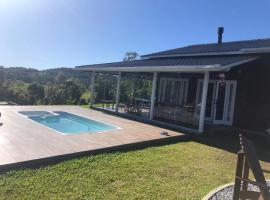 Cabana Guimarães, cabaña o casa de campo en Rancho Queimado