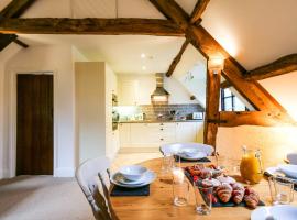 Kestrel Cottage, hotel with parking in Builth Wells