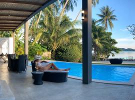 Bliss Villas, hotel a Srithanu Beach