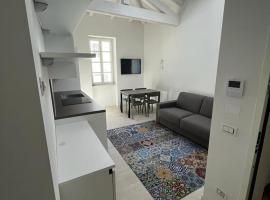 Smart Apartments Palazzo Mazzini, serviced apartment in Rovereto