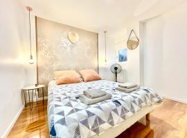 LE ROSACKER - Proche centre ville et gare - Terrasse - Parking gratuit 2 places - 2 chambres - 2 salles de bain - Netflix - À seulement 10 min à pied du marché de Noël