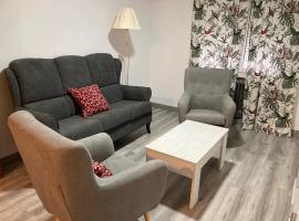 Apartamento Turístico Cervantes 18, khách sạn ở Losar de la Vera