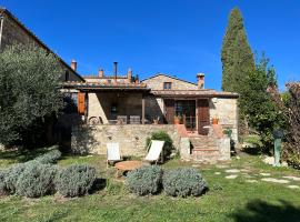 Casa VANINA-self check-in, cabana o cottage a Castellina in Chianti