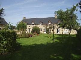Chambres d'Hotes Les Sageais, holiday rental in Baguer-Morvan