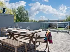 Roof terrace lakeside with access into Spa on a nature reserve Water Garden 9 WG9