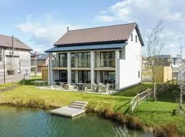 Lakeside property with spa access on a nature reserve Overton Island 11 OI11