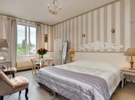 Hotel La Roseraie, hotel v destinaci Chenonceaux