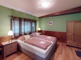 Ride Pub Drienica, vacation rental in Drienica