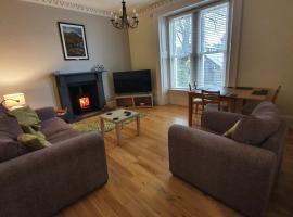 Lovely property in Central Broughty Ferry, Dundee, hotel with parking in Broughty Ferry