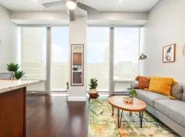 HostWise Stays - The Washington at Chatham - Free Parking, Private Gym, More!