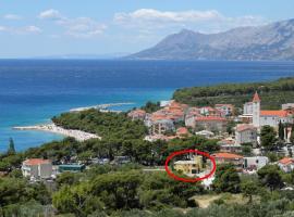 Family friendly apartments with a swimming pool Promajna, Makarska - 6849, hotel with pools in Promajna