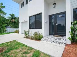 New Townhome near Wilton/Las Olas/Beach, hotel v destinaci Fort Lauderdale