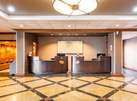 Wyndham Omaha Hotel - West Dodge, hotel en Omaha