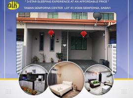 ANG LEE HOLIDAY HOME 1, beach rental in Semporna