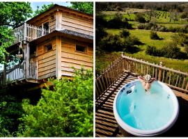 Cabane Spa La Truffière - Cantecor, hotel v destinaci Alvignac
