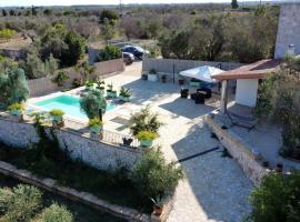 Casa Celeste - Immersa nel verde con piscina privata, holiday home in Corsano