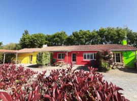 Gîtes Les P'tites Maisons dans la Prairie, feriehus i Sallertaine