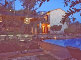 Thalia Estate - Heated Pool, villa a Agios Spyridon Corfu