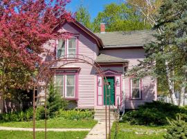 Gwen's Place - Private 2nd Floor, villa in Saint Ansgar