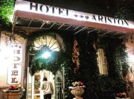 Hotel Ariston, hotel em Livorno