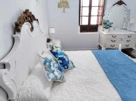 Munigua House