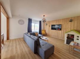 F&ecirc;te des jonquilles, pl&aacute;žov&yacute; hotel v destinaci G&eacute;rardmer