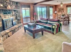 Beaver Lake Retreat