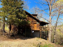 Charlie's Ol' Fishing Cabin, casa vacanze a Eureka Springs