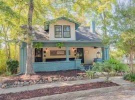 1 mile from UAB Hospitals Amenities Galore And King Bed