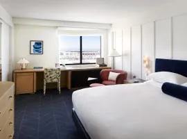 Kimpton Alton Fisherman's Wharf by IHG