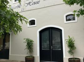 Luxury Franschhoek getaway next to Winetram, Luxushotel in Franschhoek
