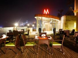 Mosaic Hotel Mussoorie Mallroad, ξενοδοχείο σε Mussoorie