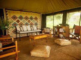 Esirai Camp, glamping en Sinoni