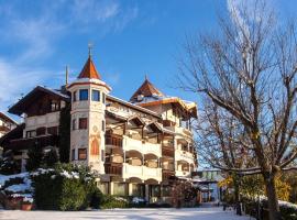 Granpanorama Hotel StephansHof, hotel di Villandro