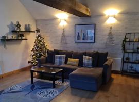 The Studio, hotel with parking in Farmborough