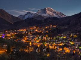 Hotel Moderno Restaurant, hotell i Serina