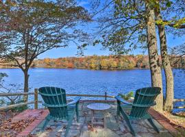 Vibrant Milford Home with Boat Dock and Patio!, хотел в Милфорд