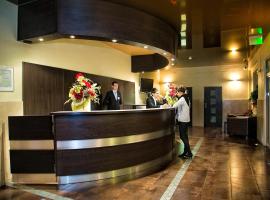 Hotel Monttis, hotel u gradu 'Sucha Beskidzka'