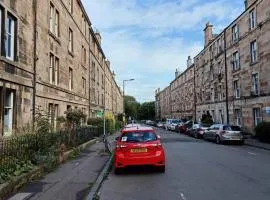 City centre Flat - sleep upto 4