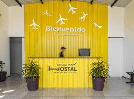 CHECK INN HOSTAL AEROPUERTO GDL, casa de hóspedes em Guadalajara