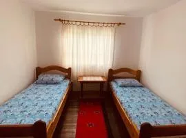 Planinska kuća kod Lazića