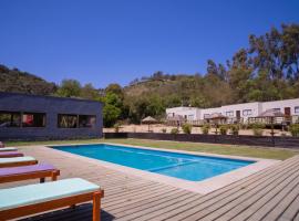 cabañas laguna de zapallar maitencillo, hotel i Zapallar