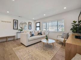 Chic and Comfy Home in the Heart of Silicon Valley, holiday rental in Mountain View