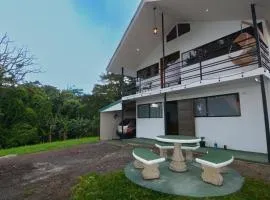 Habitaciones en Chalet de Montaña - Nido Green House