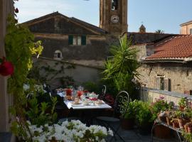 La Terrazza di Vico Olivi B&B, хотел в Вентимиля