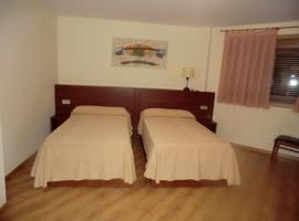 Hotel Naval do Espiño, hotel en Donsión